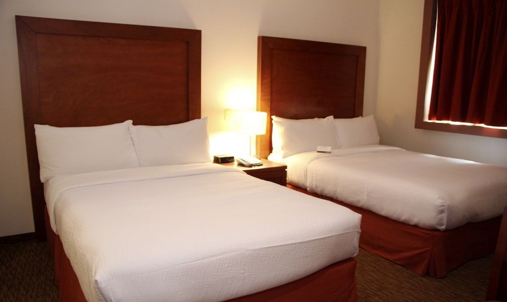 Staybridge Suites QUERETARO by IHG 2