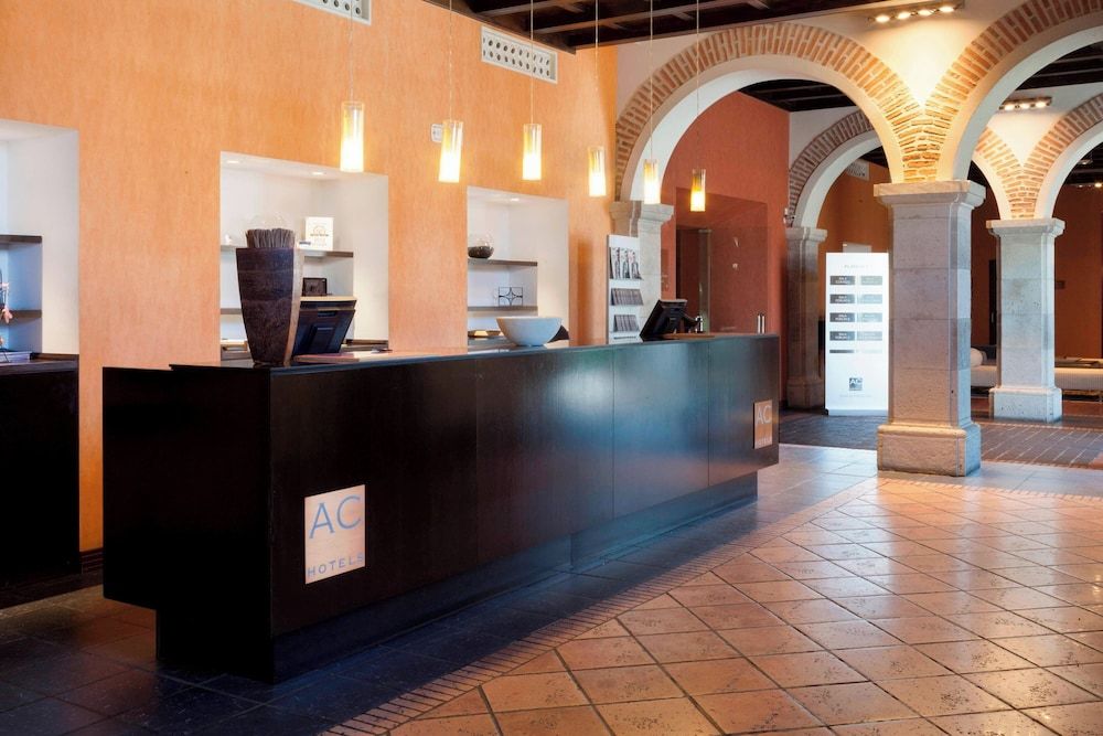 AC Hotel Palacio de Santa Ana by Marriott 2