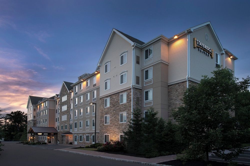 Staybridge Suites NORTH BRUNSWICK by IHG 1