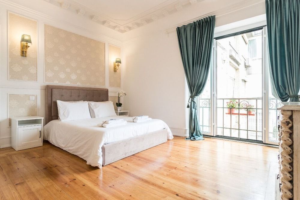 6 Clouds Apartment 1