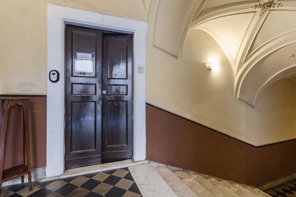 Da Gianni e Lucia Rooms with bathroom in the city center 2