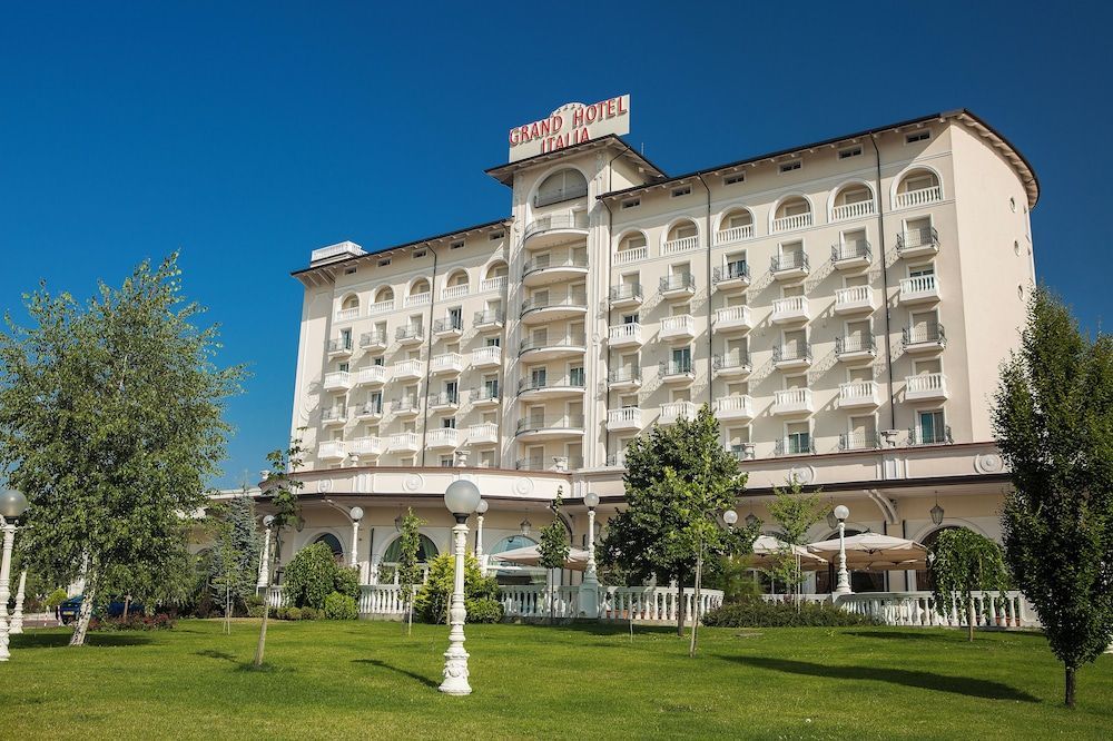 Grand Hotel Italia 1