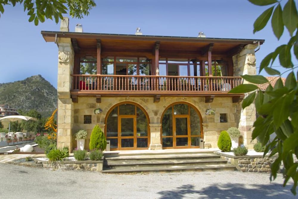 Villa Arce Hotel 1
