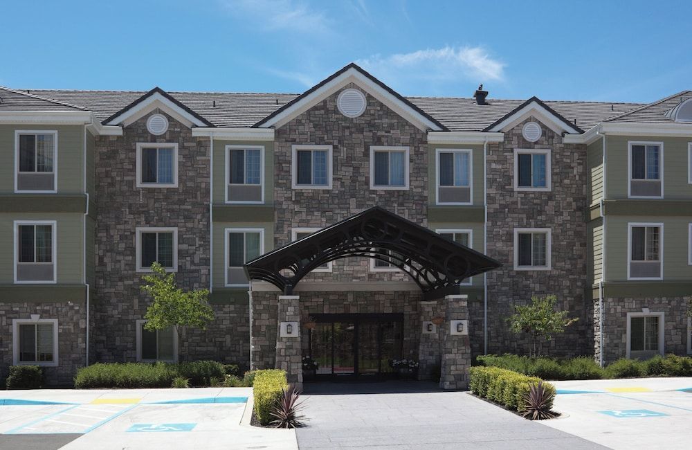 Staybridge Suites FAIRFIELD NAPA VALLEY AREA by IHG 1