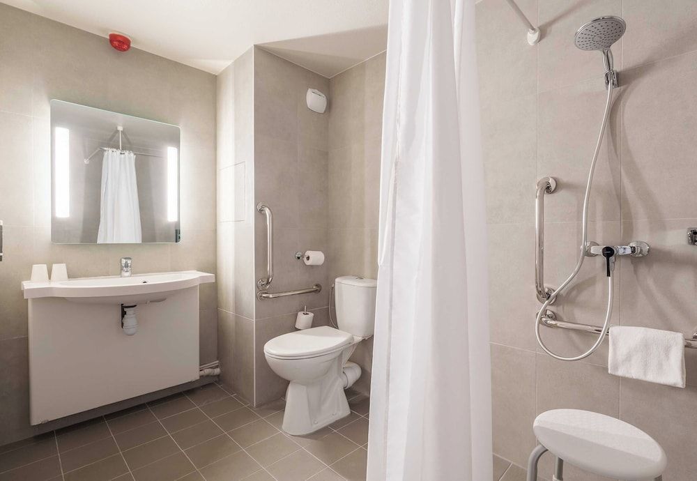 B&B HOTEL Troyes Centre 1