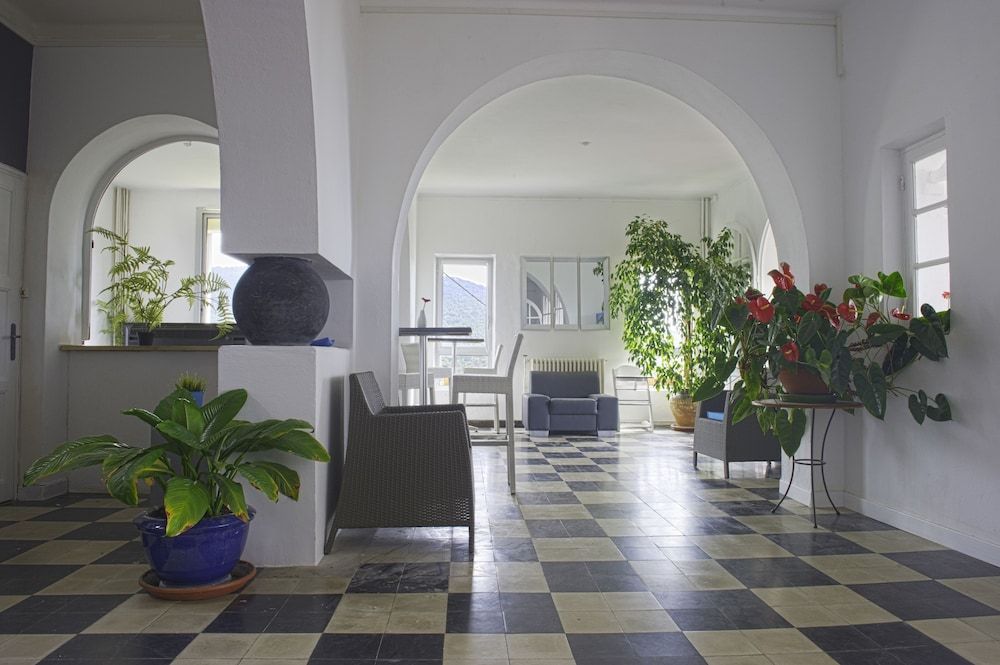 Azur Hotel 2