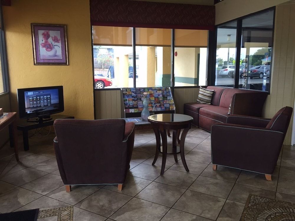 Budget Inn Sanford International Airport 2