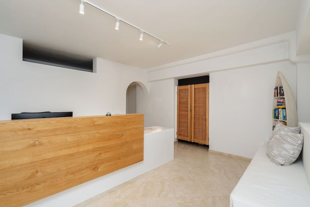 Almiriki Naxos Beachside Living 2