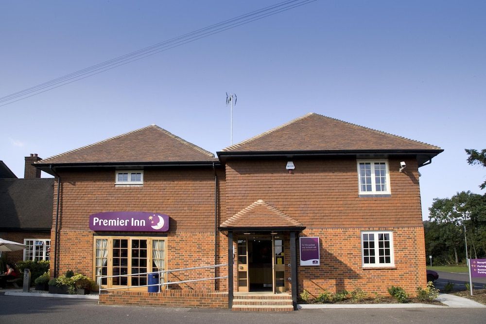 Premier Inn Colchester - Cowdray Avenue 1
