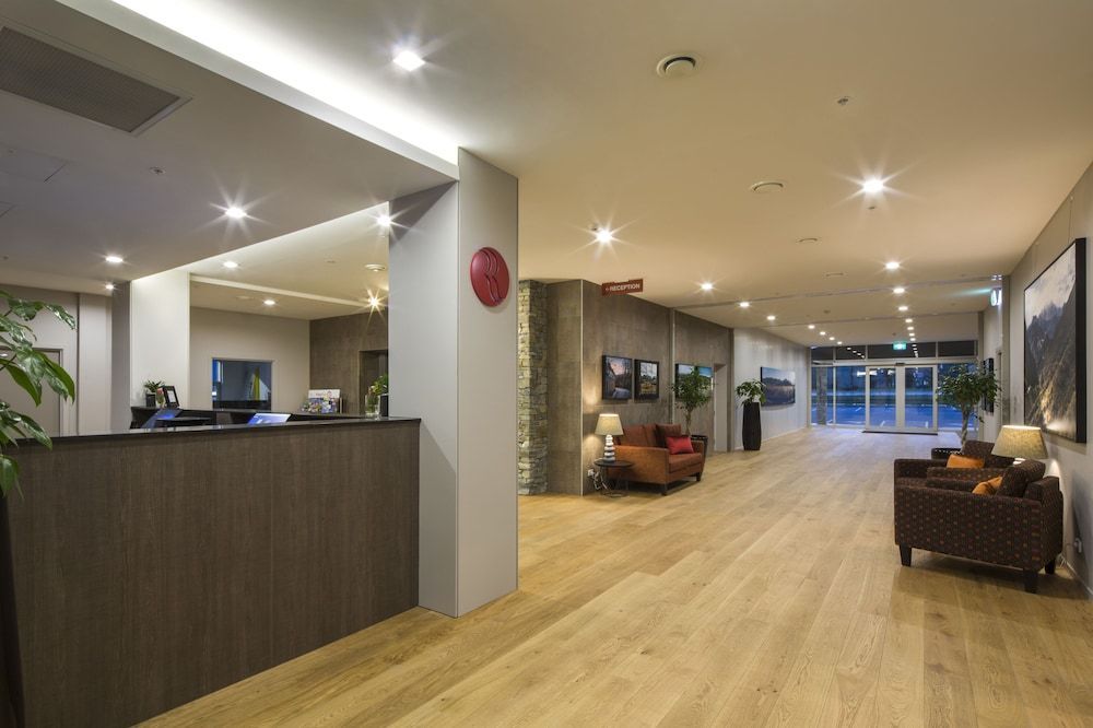 Ramada Hotel & Suites by Wyndham, Remarkables Park Queenstown 2