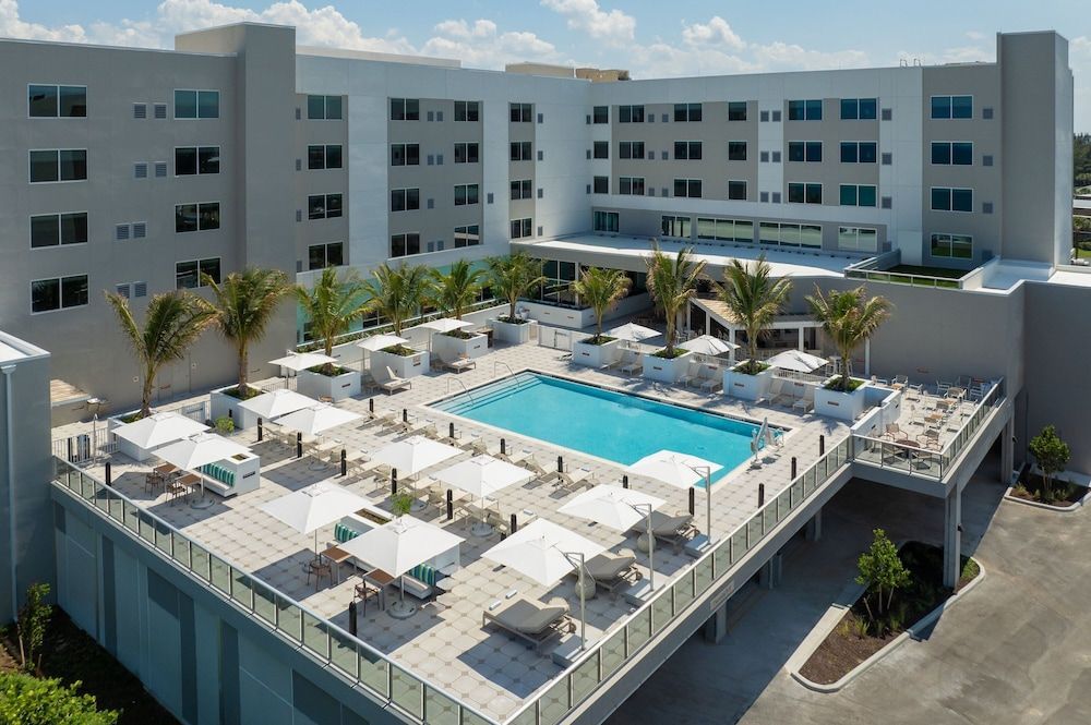 Element by Marriott Melbourne Oceanfront 1
