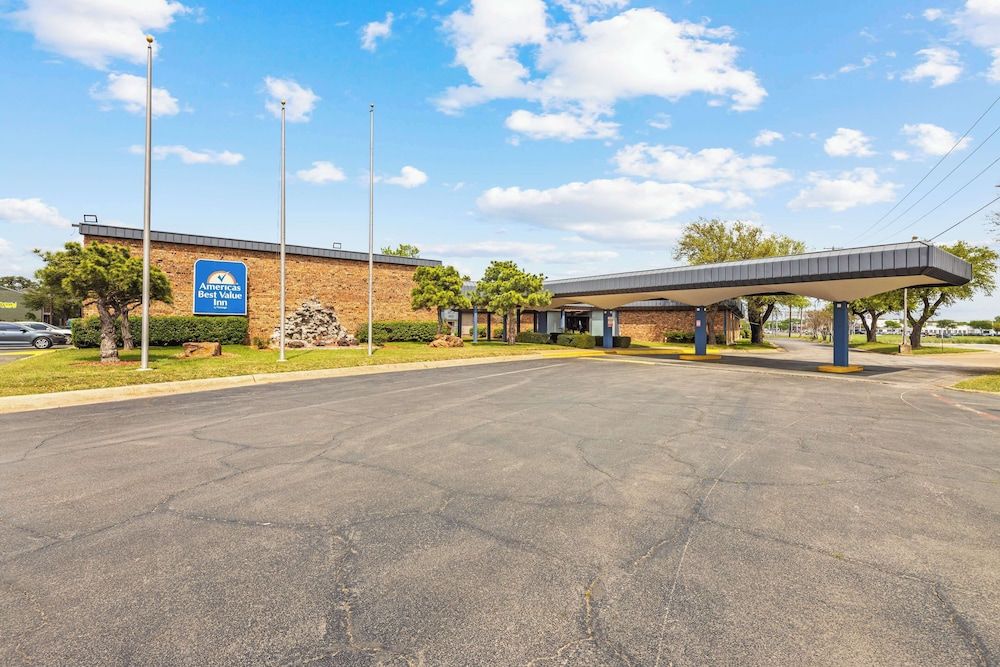 Americas Best Value Inn Fort Worth/Hurst 1