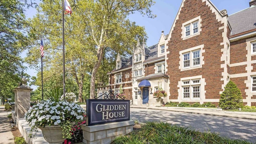 The Glidden House 1