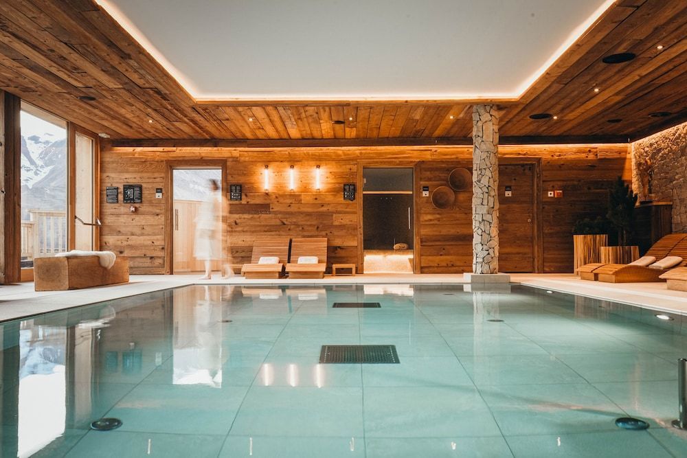Lodji Hotel 1