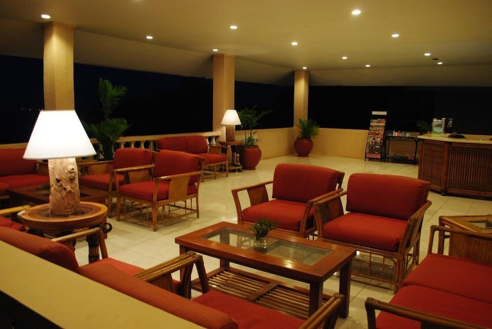 Almont Beach Resort 2