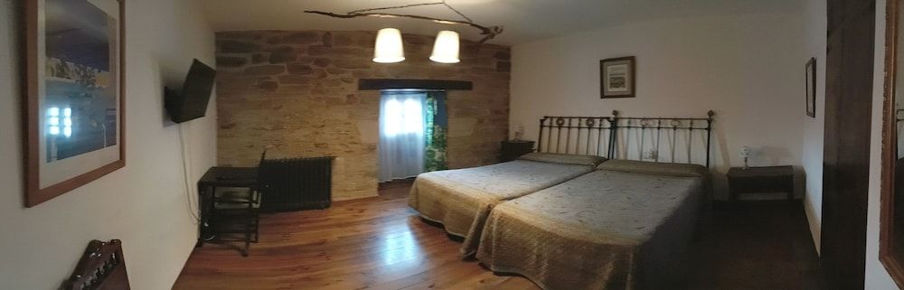 La Posada de Pedrazales 2