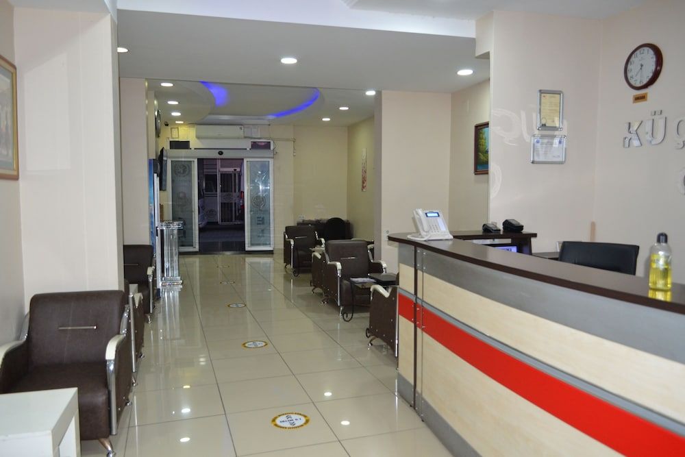 Adana Kucuksaat Hotel 2