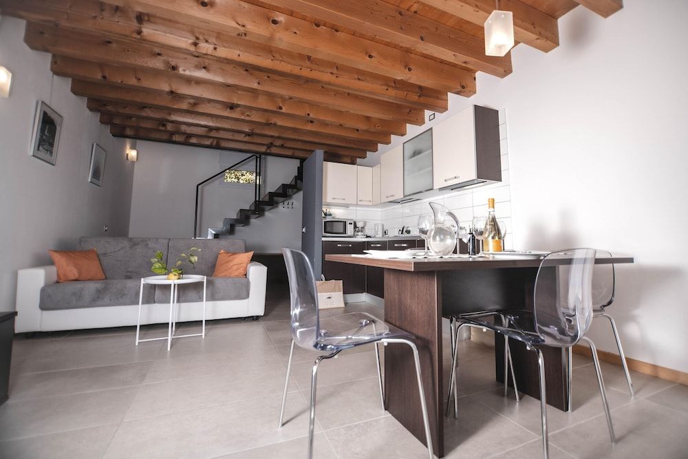 Residence Nautic Resort San Carlo, Gargnano 1