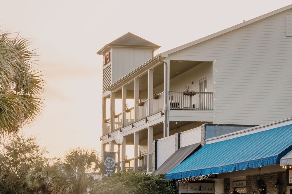 Hotel Whiskey in Pascagoula 1