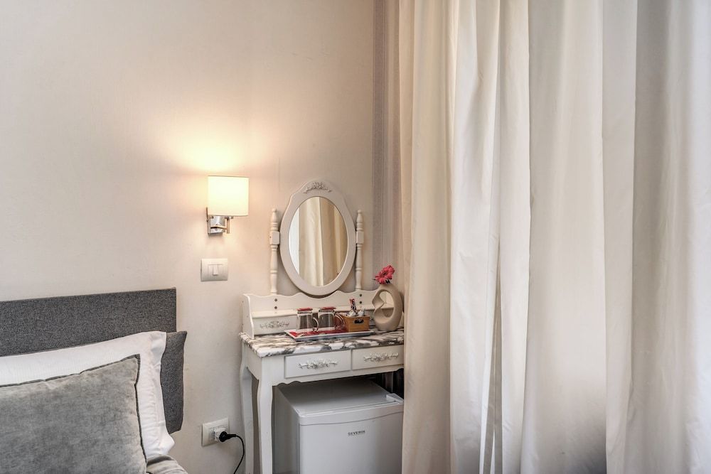 Marta Inn 2