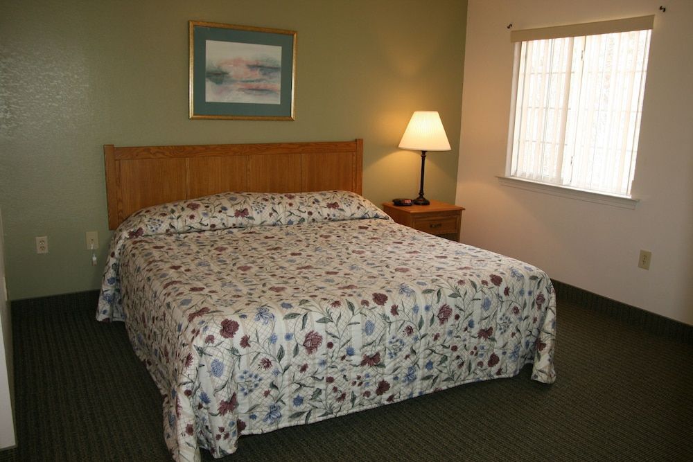 Affordable Suites Lexington 2