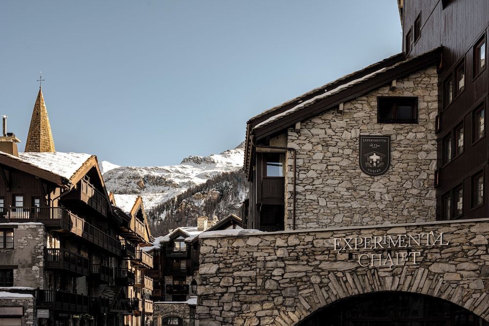 Experimental Chalet Val d'Isère 1