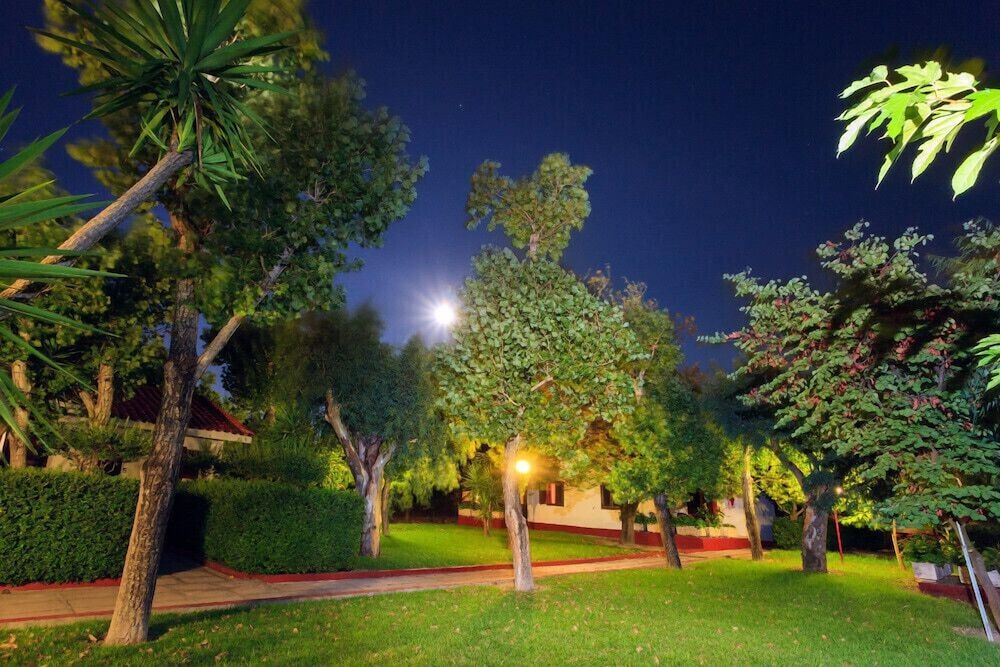 Alykes Park Bungalows 1