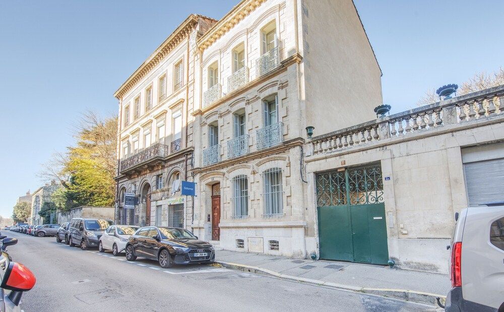 Villa Victor Hugo by Odomo 1
