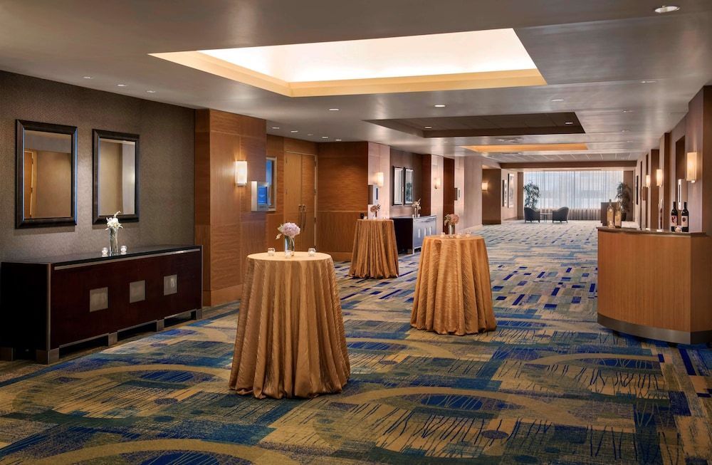 Hyatt Regency Pittsburgh International Airport 2