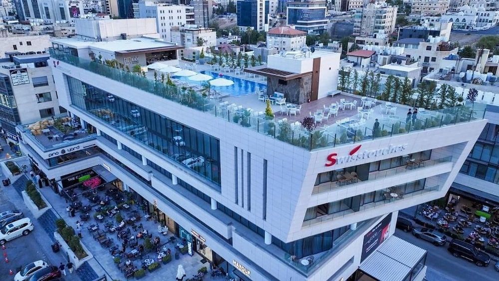 Swisstouches Hotel Amman 1