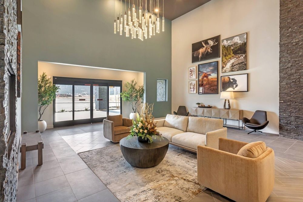 The Valor, an Ascend Collection Hotel 2