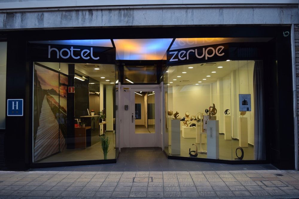 Zerupe Hotel 1