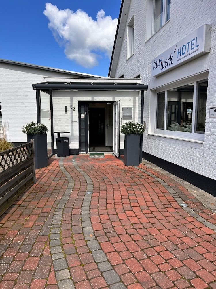 tauwerk Hotel 2