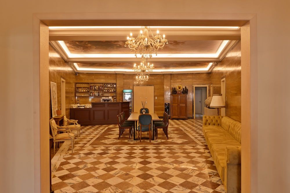 2115 Boutique Hostel 1