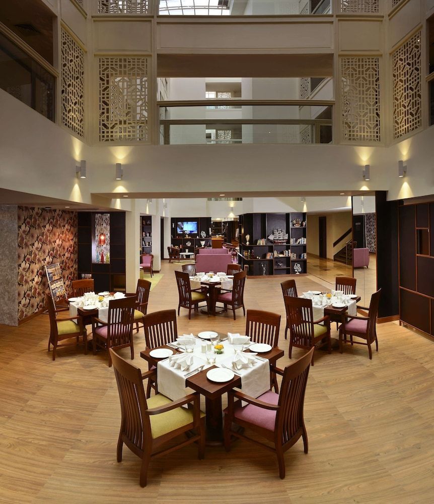 Deventure Sarovar Portico Kapashera, New Delhi 2
