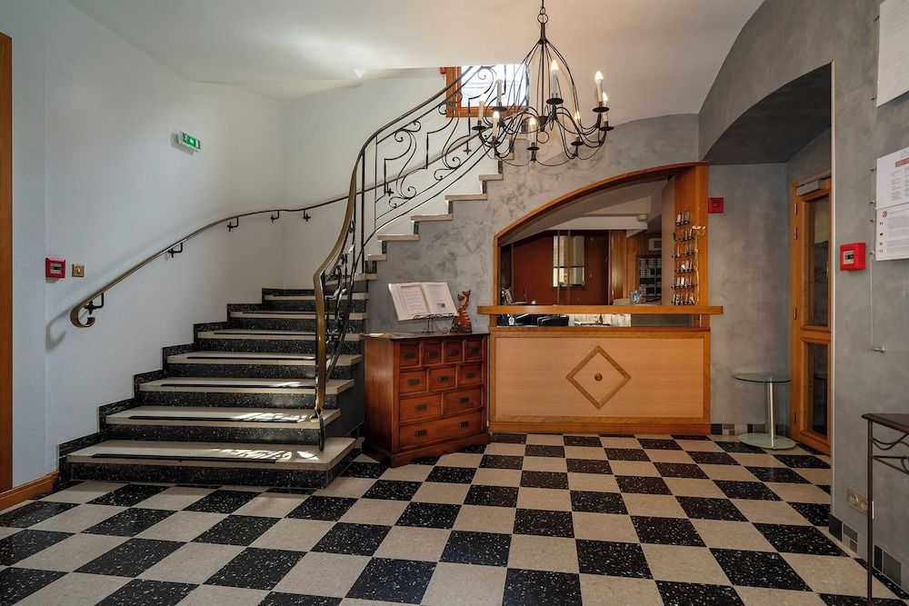Hôtel A la Vignette - COLMAR-NORD 2