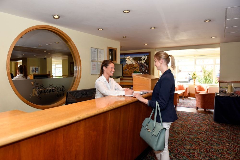 Riviera Hotel & Holiday Apartments 2