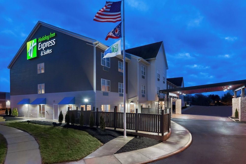 Holiday Inn Express & Suites COLUMBUS AIRPORT EAST by IHG 1