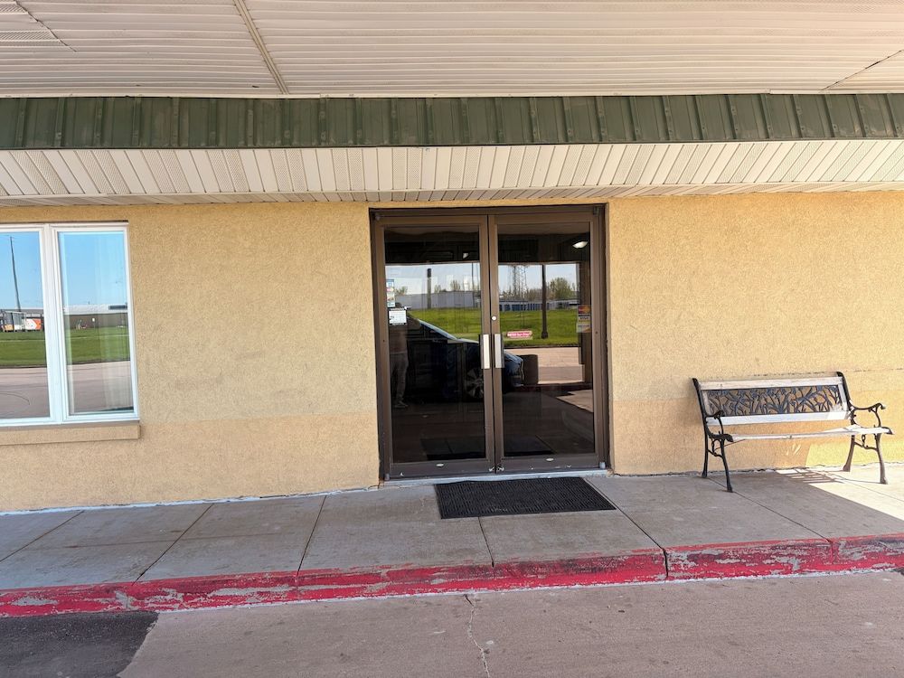 East Grand Inn Grand Forks ND I 29 2