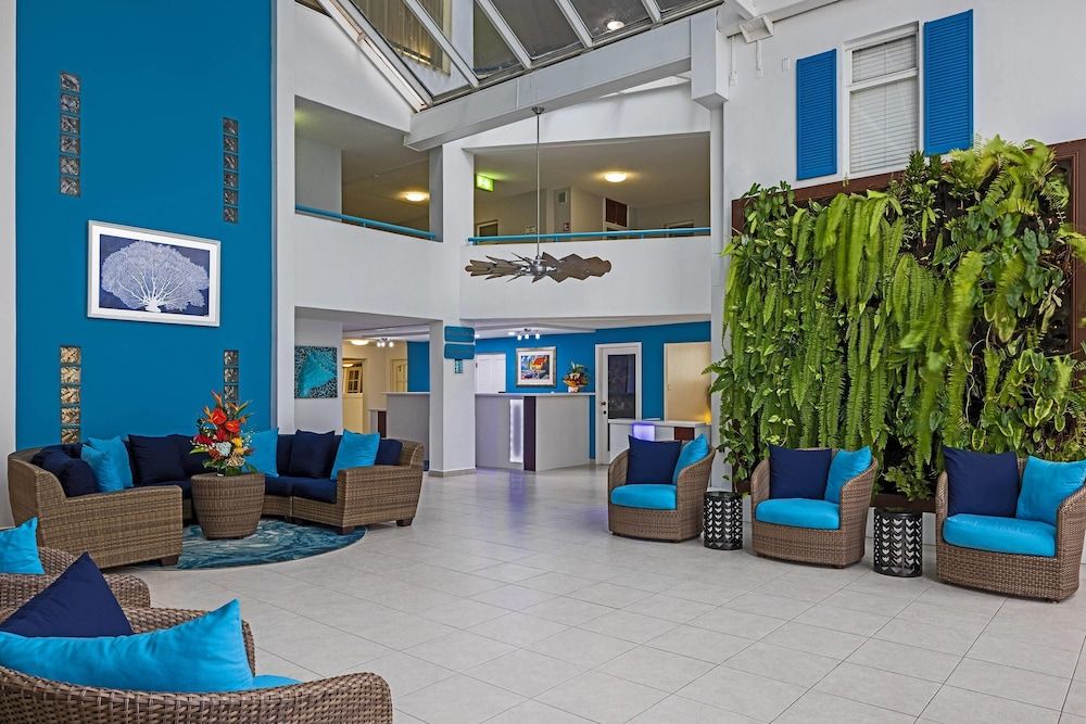 The Atrium Beach Resort and Spa, an Ascend Collection Resort 2