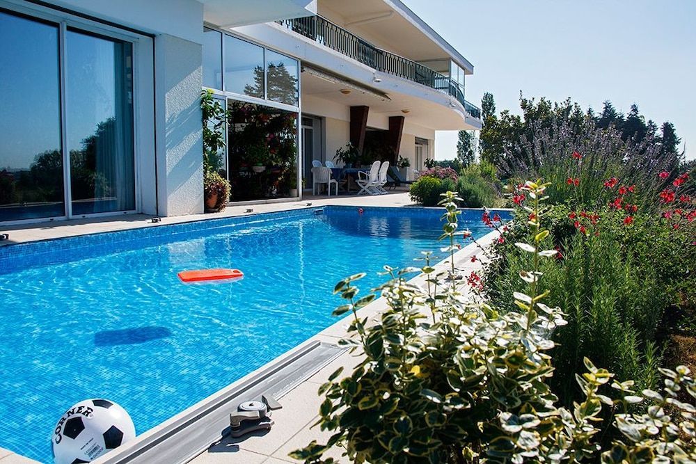 Villa Ayrault 1