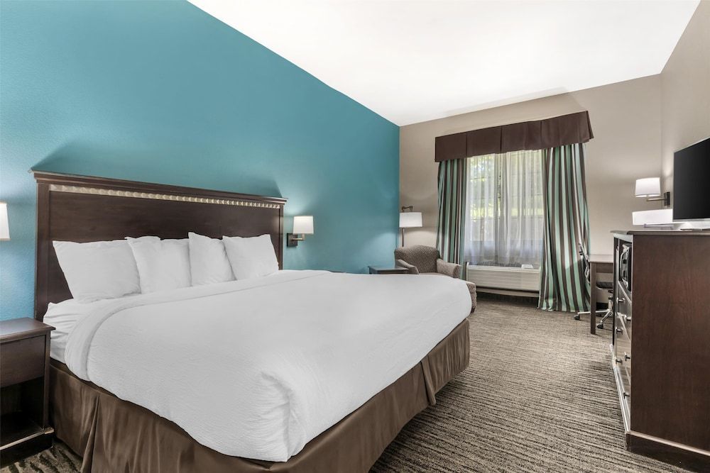 Best Western Mineola Inn 1