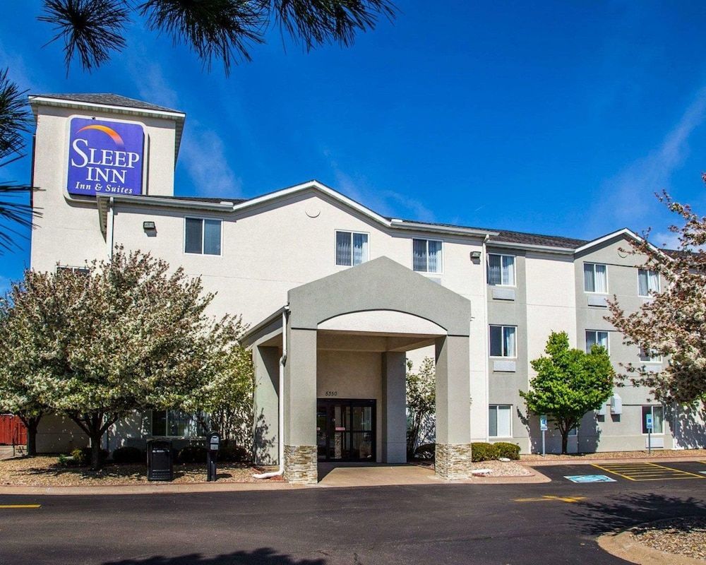 Sleep Inn & Suites Davenport - Quad Cities 1