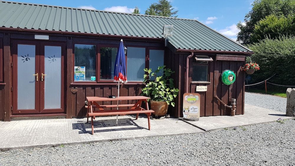 Thornbury Holiday Park 2
