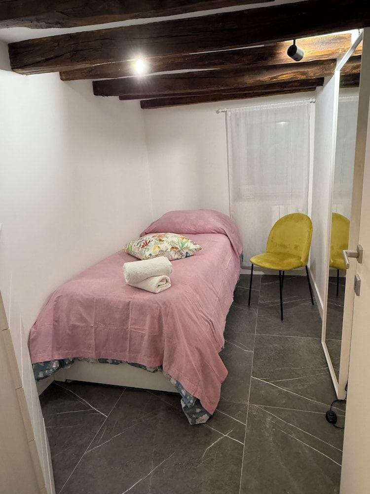 Borbon home luxury appartament & spa 1