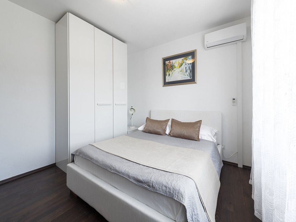 Guest House Rooms Rose 2