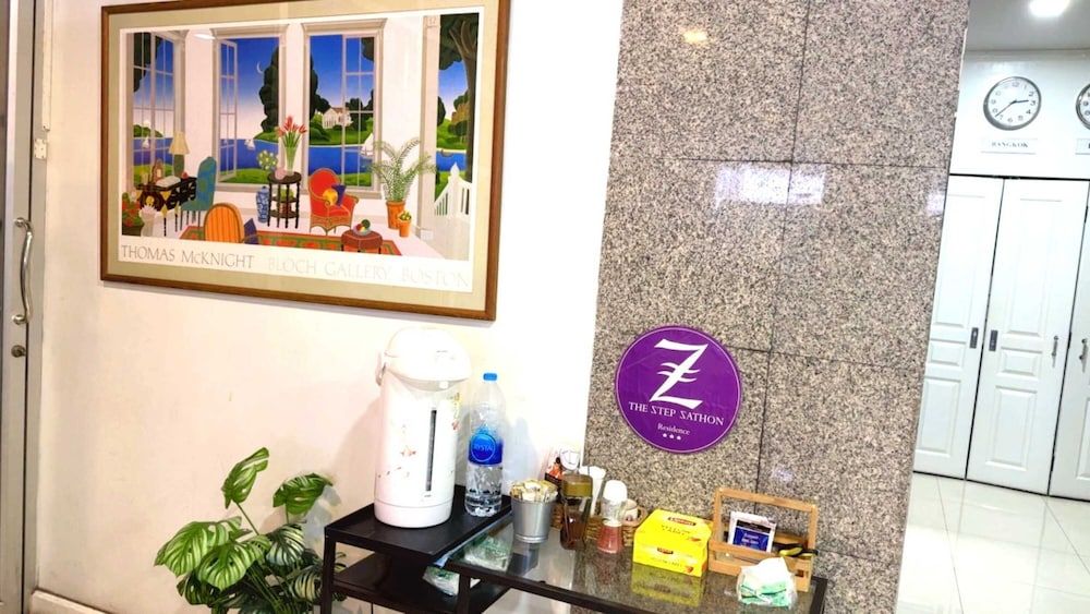 Collection O The Step Sathorn 2
