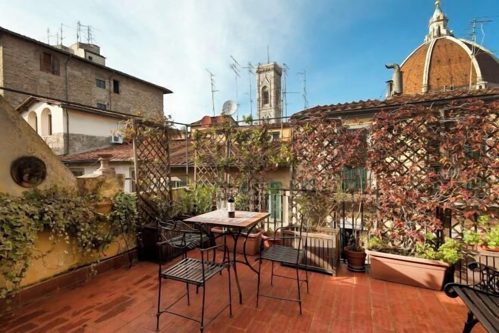 Yome - Your Home in Florence 1