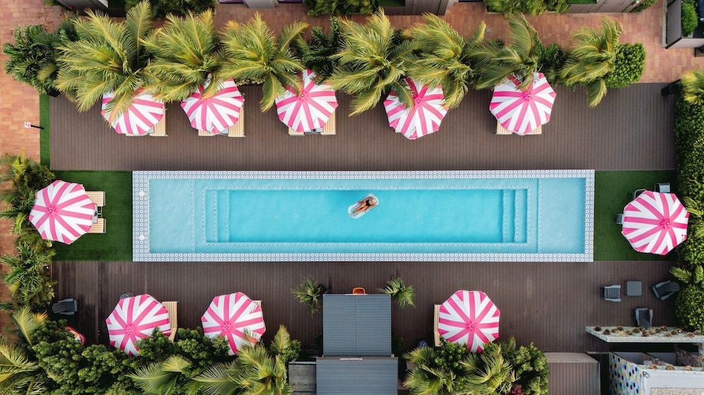 Privada Stays - Private Pools & Colorful-Chic Boutique Hotel 1