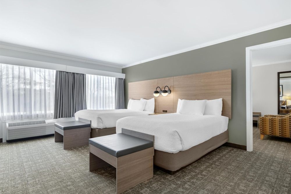 Best Western Plus Windjammer Inn & Conference Center 1